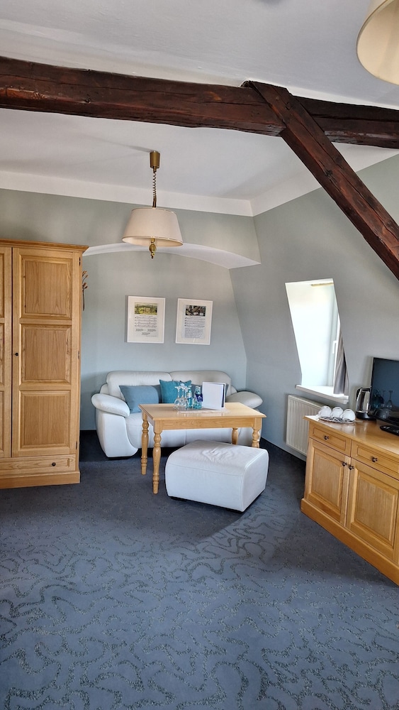Superior Triple Room photo 2