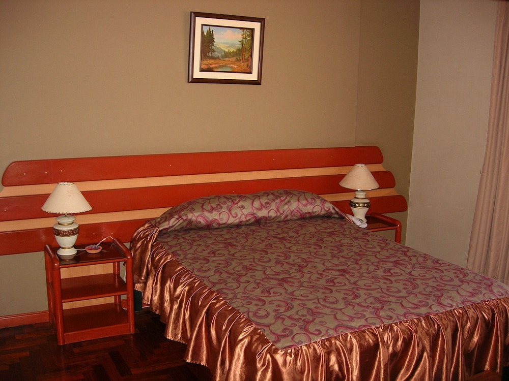 Habitacion, 1 Cama De Matrimonio