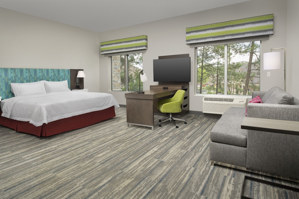 Studio, 1 King Bed, Non Smoking, Refrigerator & Microwave (Wet bar)