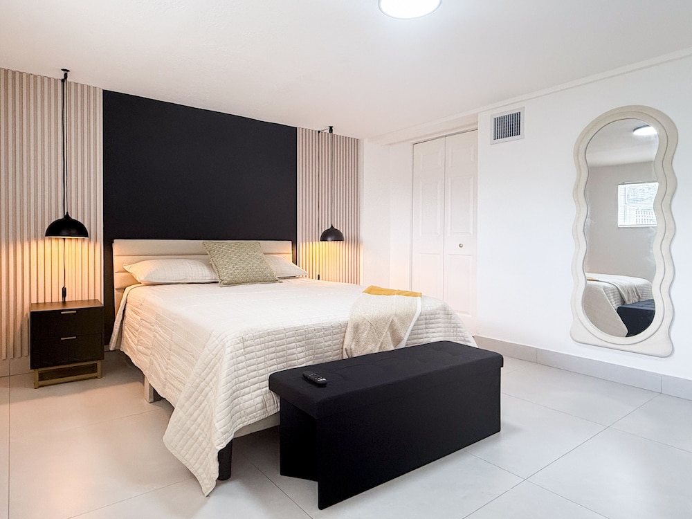 Villa photo 2