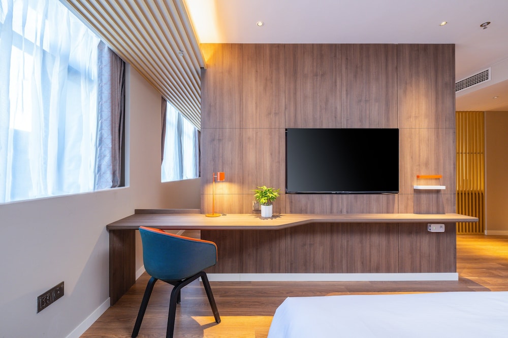 Room (Specialty) - Photo 2