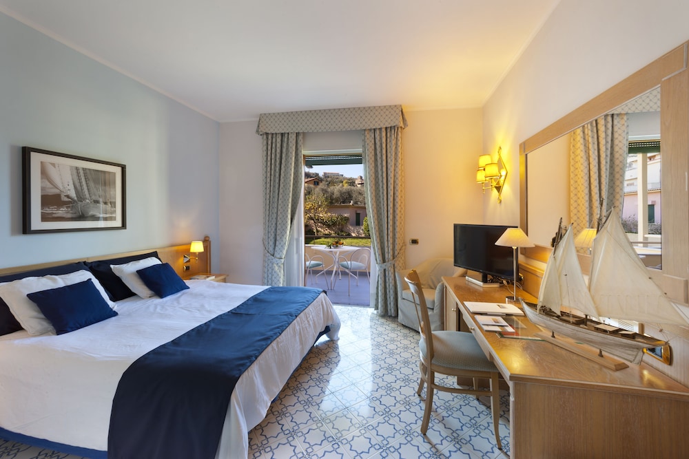 Double Room Single Use