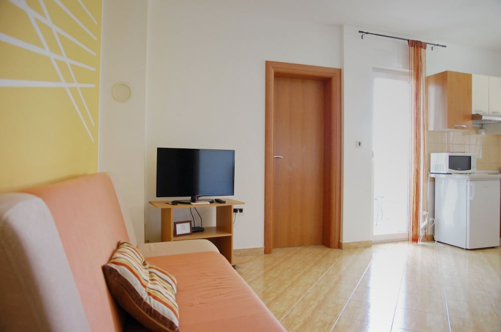 Apartment, 2 Bedrooms (A2)