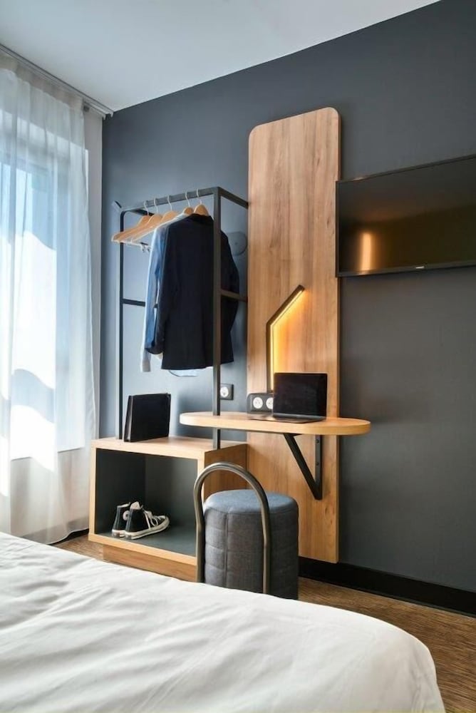 Double Room - Photo 13