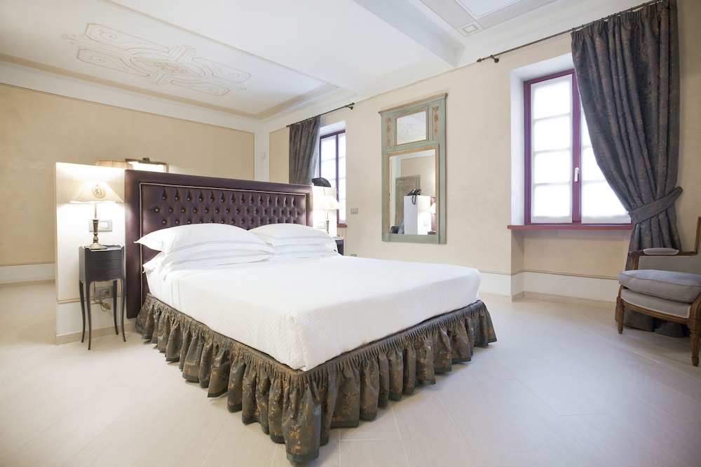 Central Body Suite photo 3
