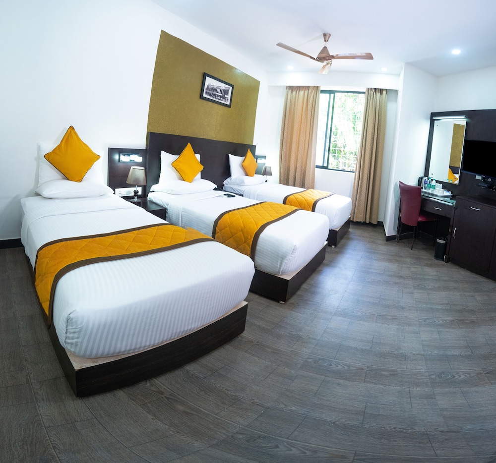 Executive Room photo 2