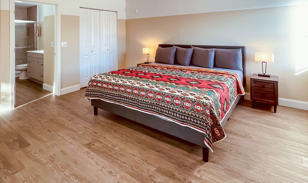 Grand Studio Suite photo 2