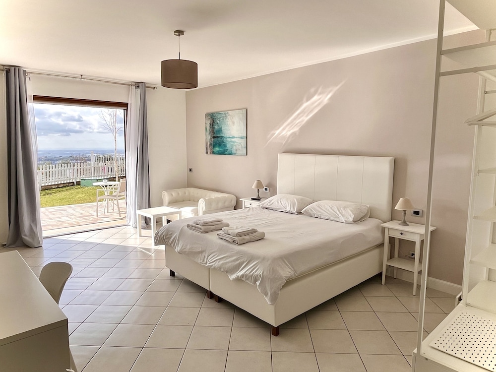 Panoramic Apartment photo 1