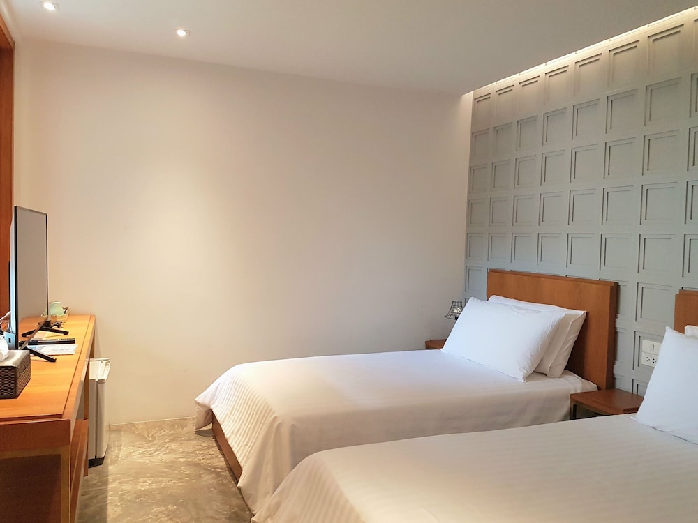 Standard Twin Room photo 2