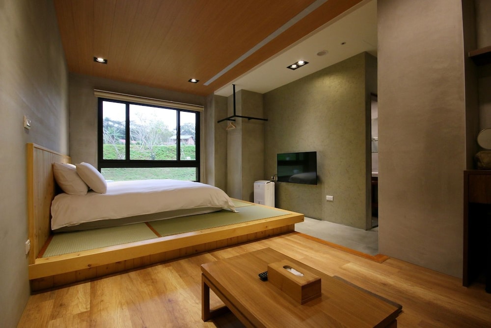 Elite Double Room, 1 Queen Bed, Non Smoking photo 3