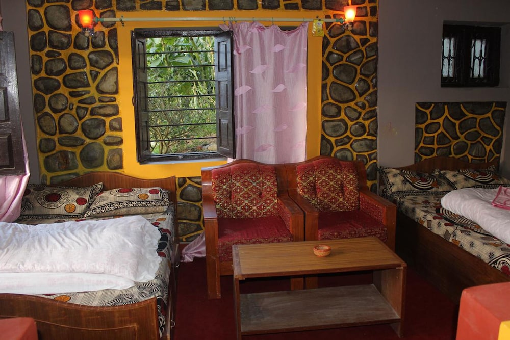 Basic Double Room photo 2