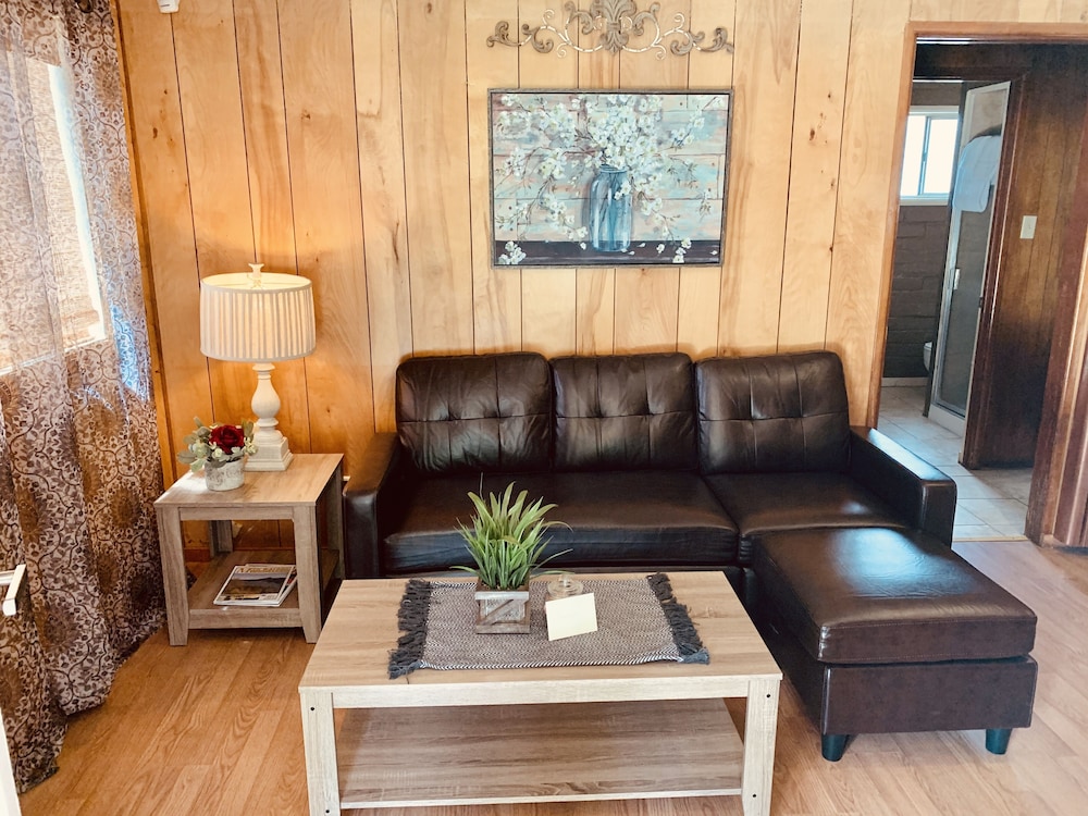 Family Cabin photo 1
