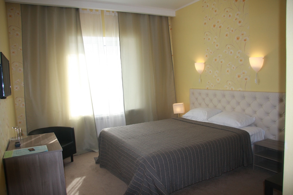 Standard Double Room, City View photo 2