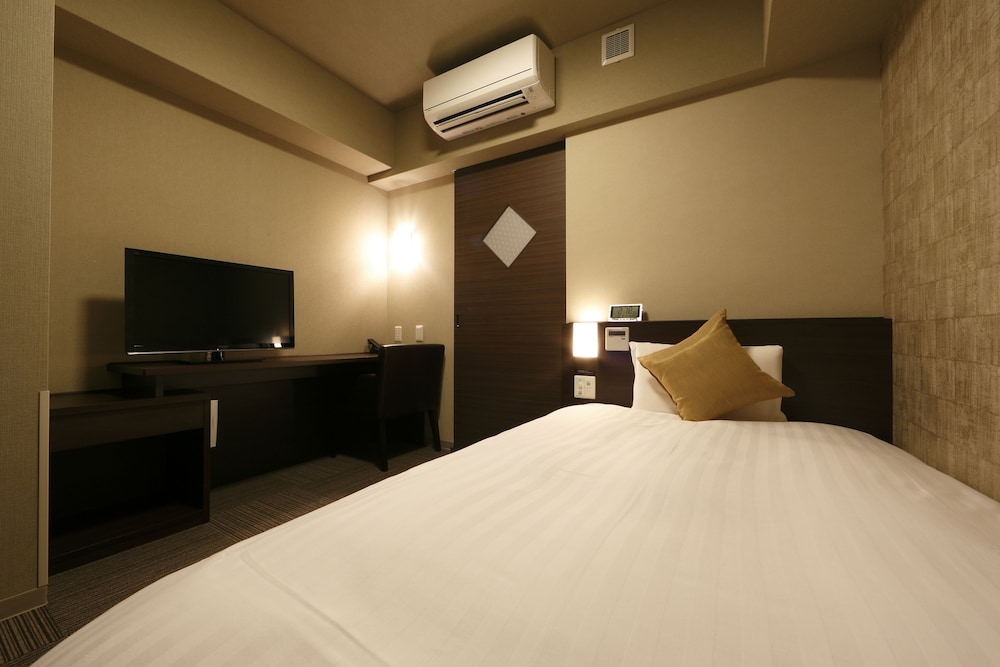 Business Single Room, Non Smoking (No shower booth)