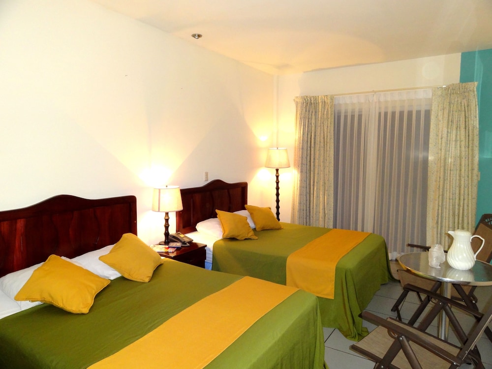 Standard Double Room, 2 Double Beds photo 1