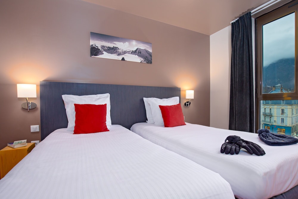Superior Twin Room, Resort View - Photo 1
