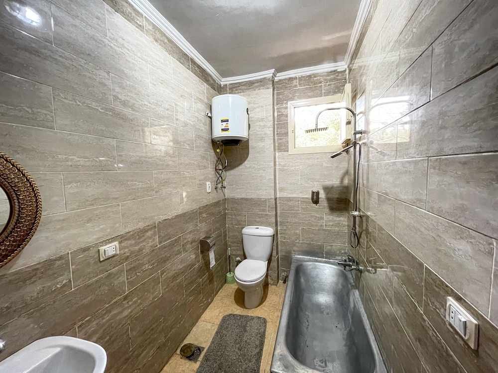 Basic Single Room, 1 Bedroom - Photo 18