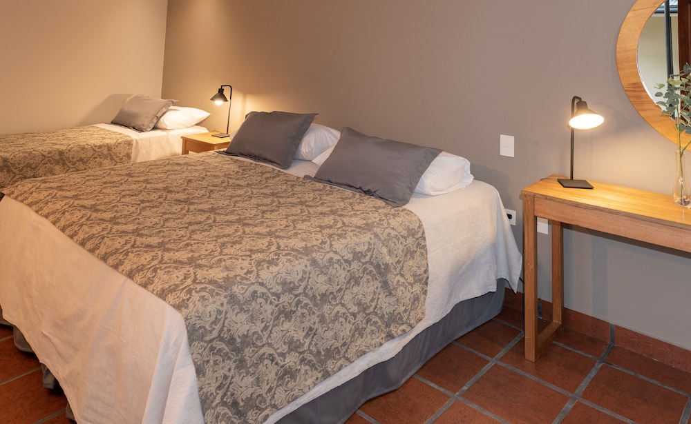 Superior Triple Room photo 3