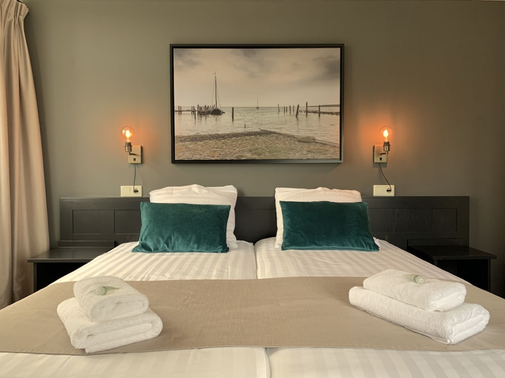 Comfort Twin Room photo 3