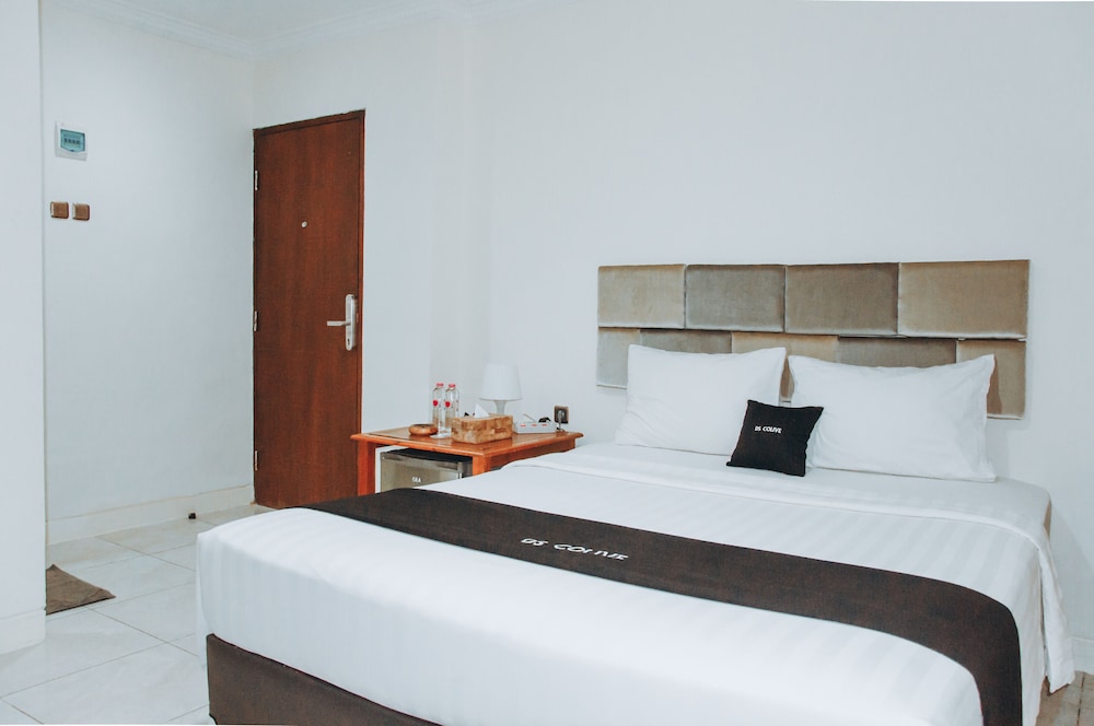 Suite, 1 Queen Bed photo 3