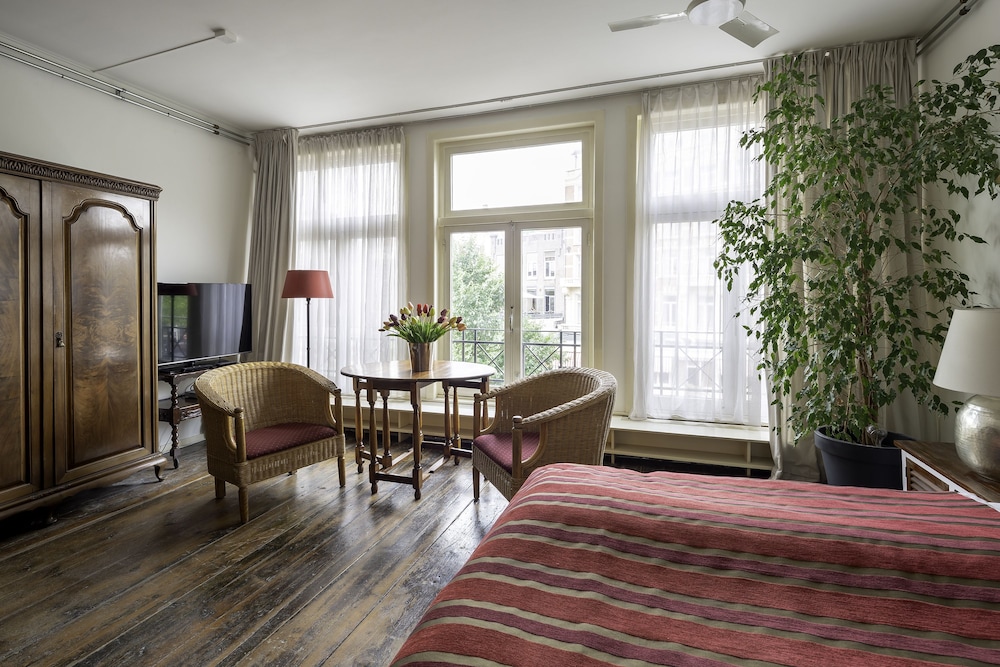 Traditional Double Room, Annex Building photo 2