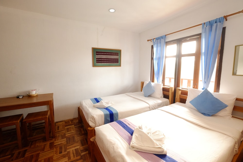 Deluxe Twin Room photo 1
