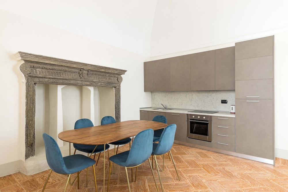City Apartment (UNITA 4)