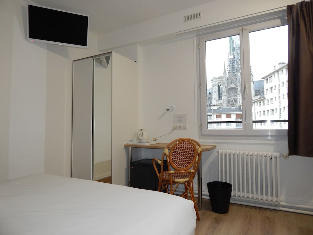 Superior Double Room - Photo 9