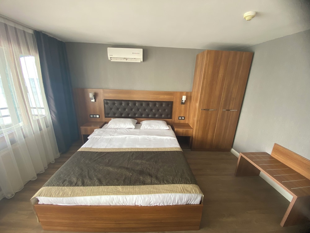 Family Quadruple Room, Balcony, Sea View photo 3