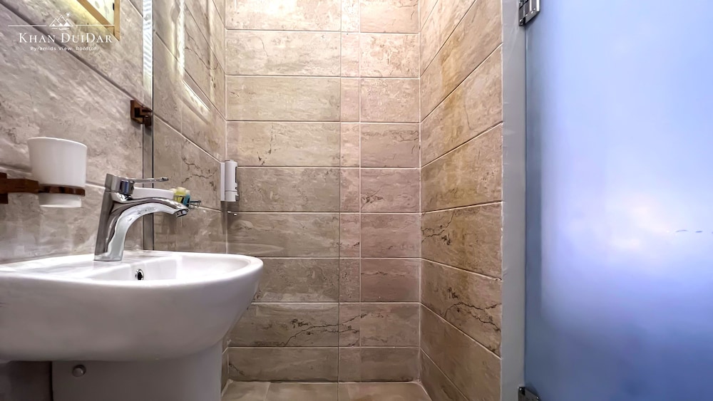 Superior Double or Twin Room, City View - Photo 11