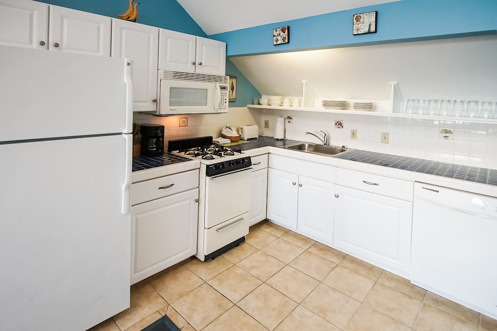 Standard Condo, 1 Bedroom photo 2
