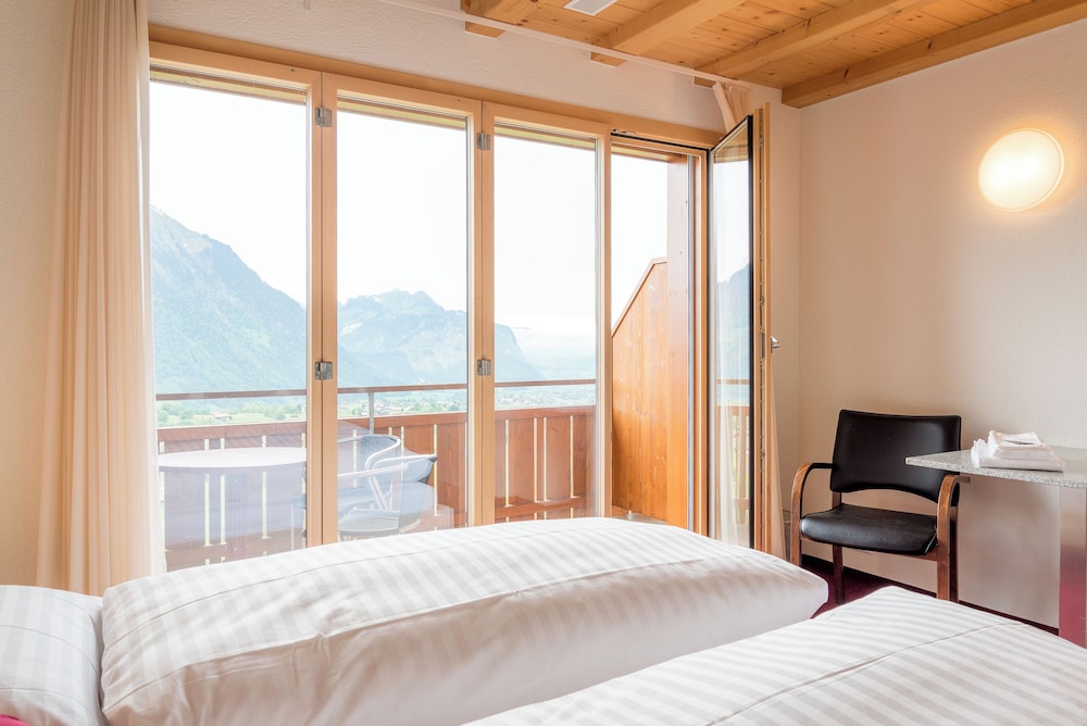 Comfort Quadruple Room, Balcony, Lake View