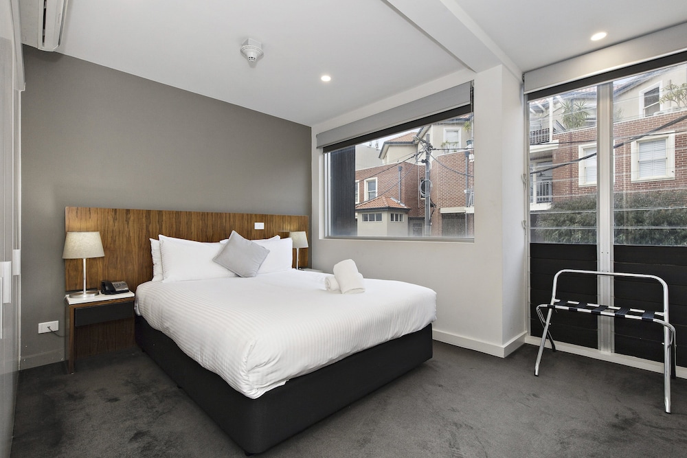 One Bedroom Apartment - Photo 5