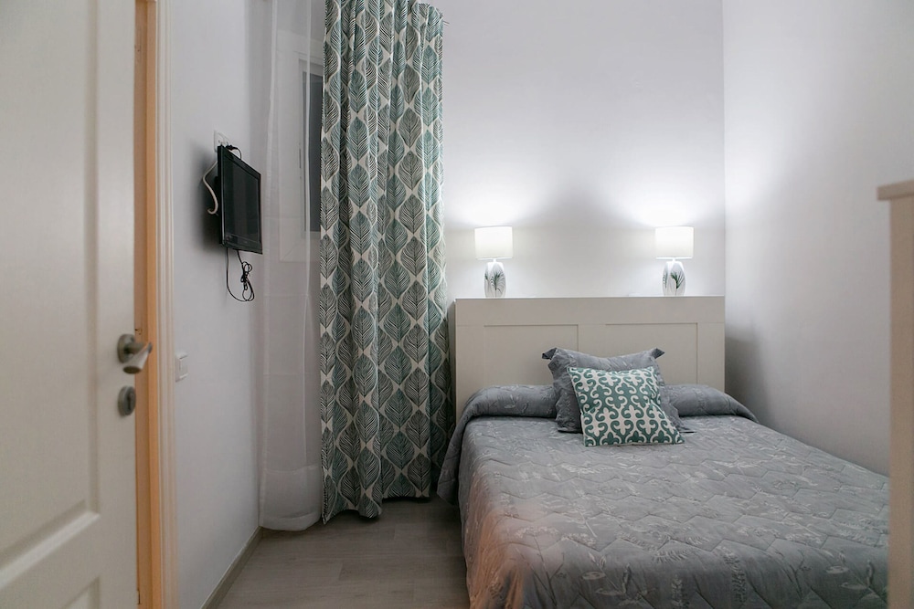 Habitación Individual, Baño Privado (Interior - 1 Cama)