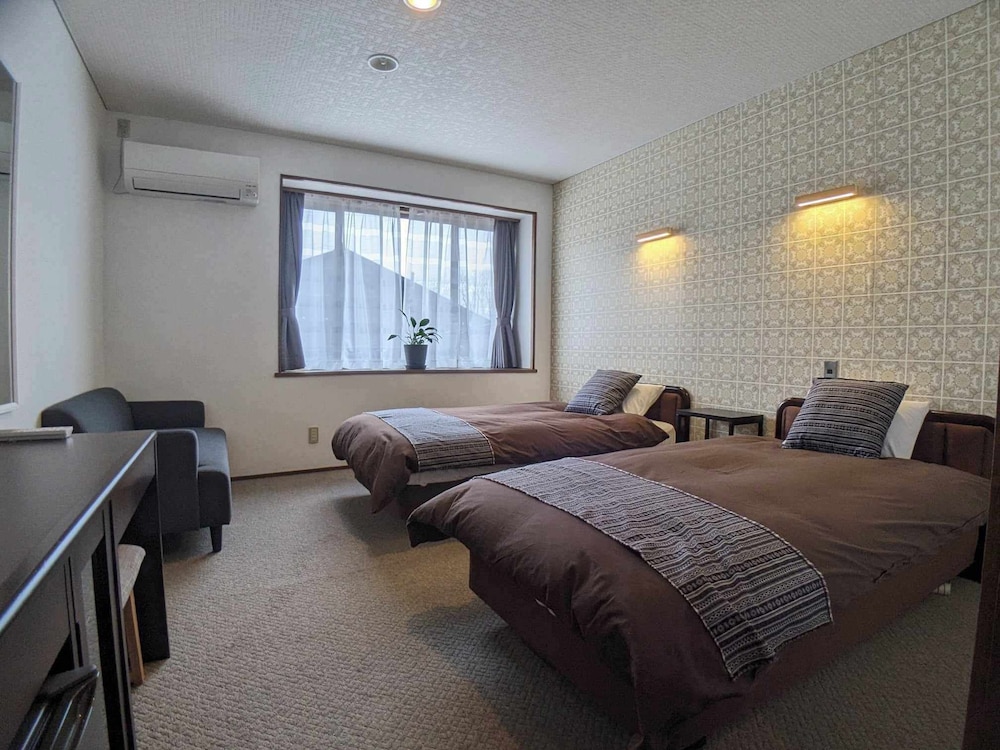 Standard Room - Photo 2