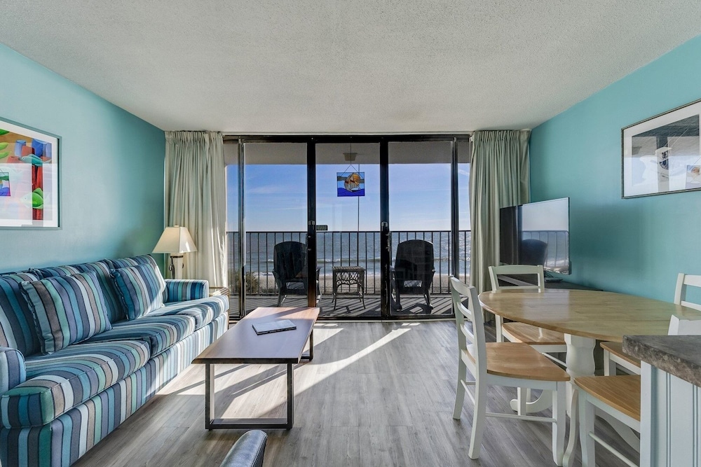 Condo, 1 Bedroom