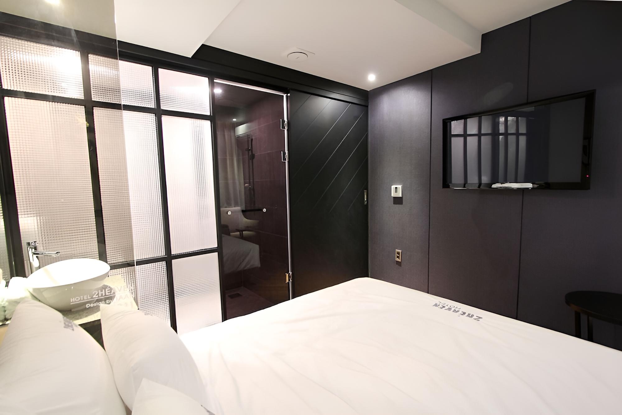 Room (Deluxe (baggage storage service indiv) - Photo 19