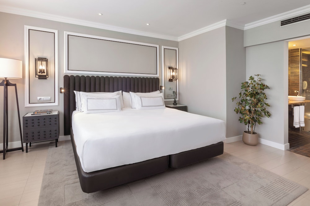 The Level, Premium Room - Photo 1