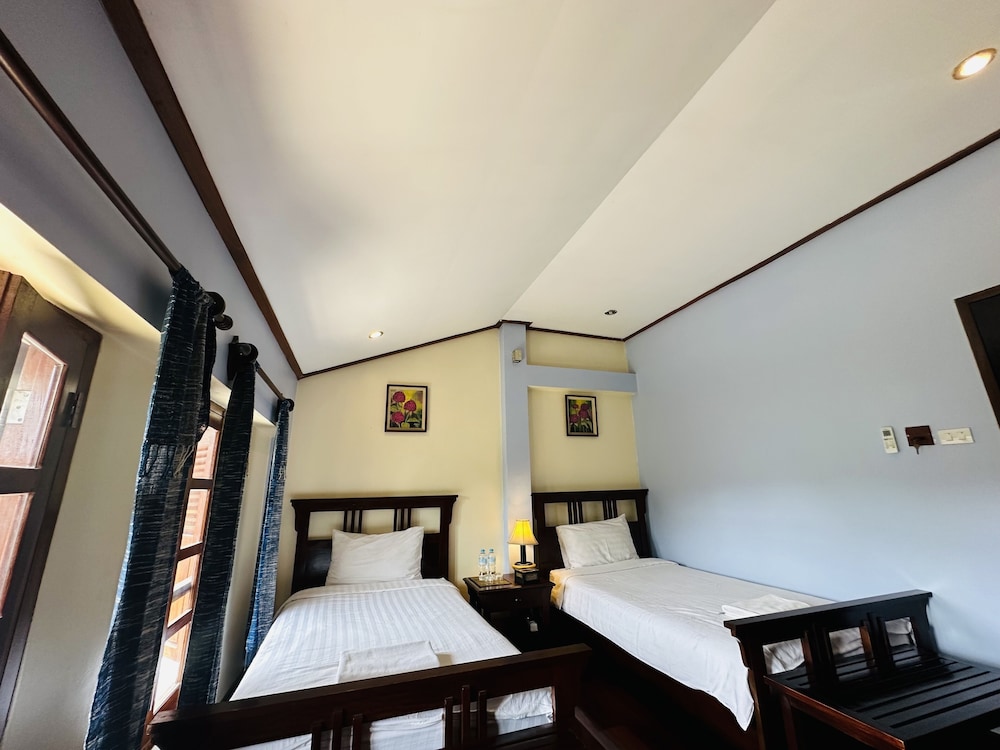 Deluxe Twin Room - Photo 23