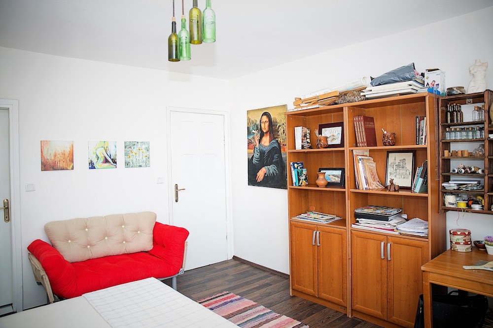 Room 1 photo 3