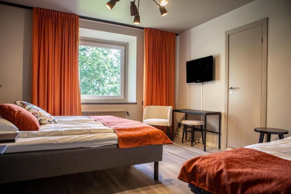 Classic Double Room, Courtyard View