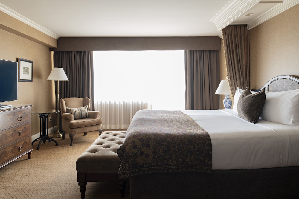 Executive Room, 1 King Bed - Photo 1