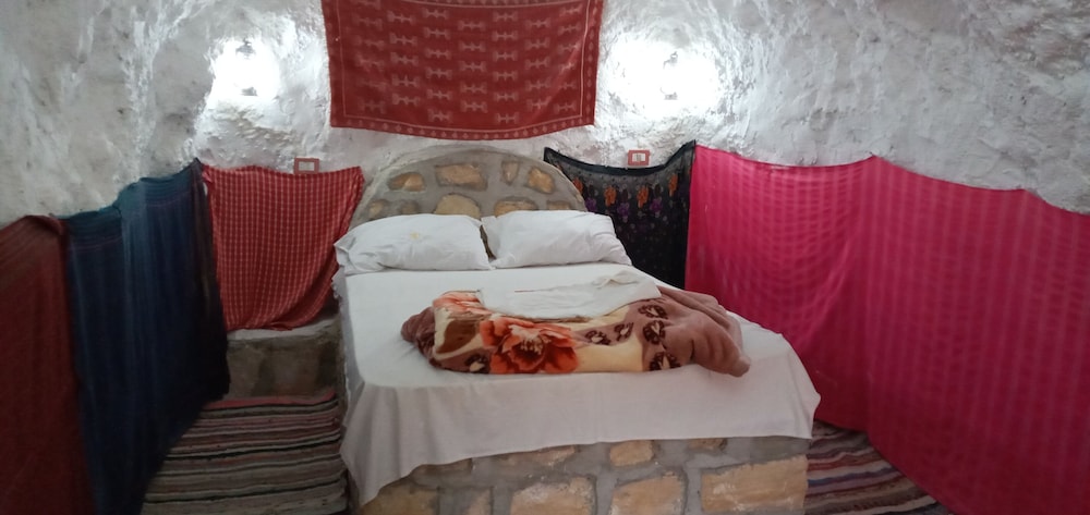 Traditional Room, Non Smoking photo 2