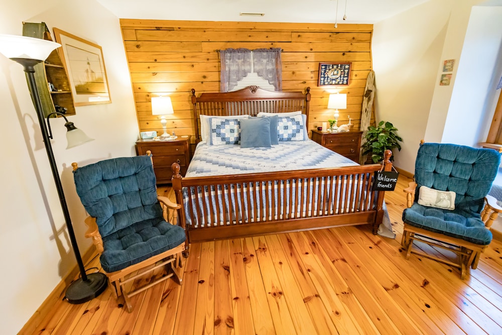 The Lodge photo 1