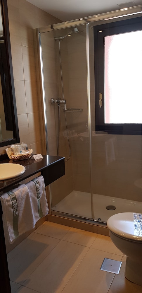 Junior Suite - Photo 17