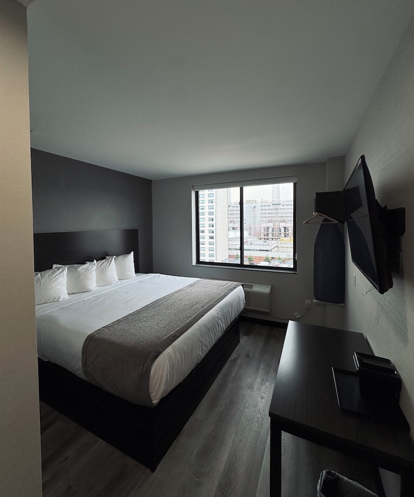 Single Room, 1 Queen Bed, Non Smoking photo 3