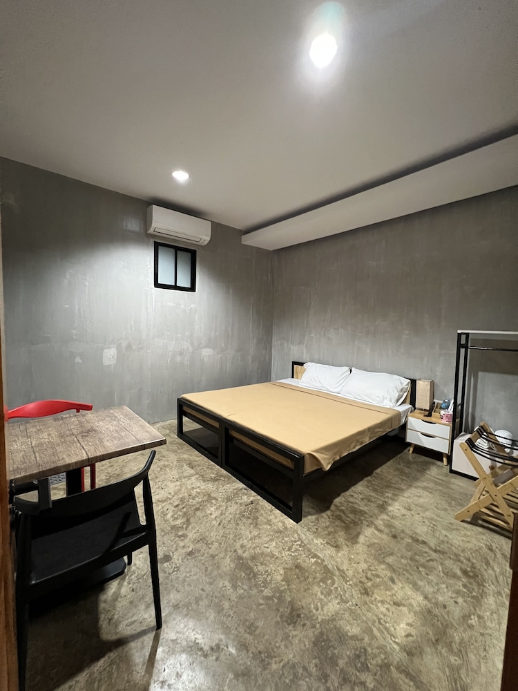 Standard Room photo 1