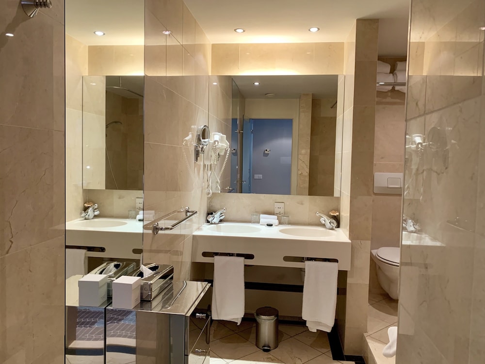 Derlon Suite - Photo 6