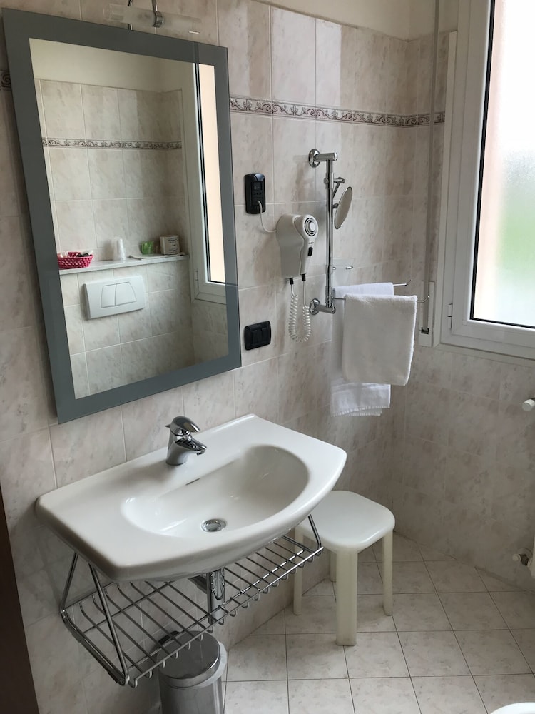 Double Room Single Use