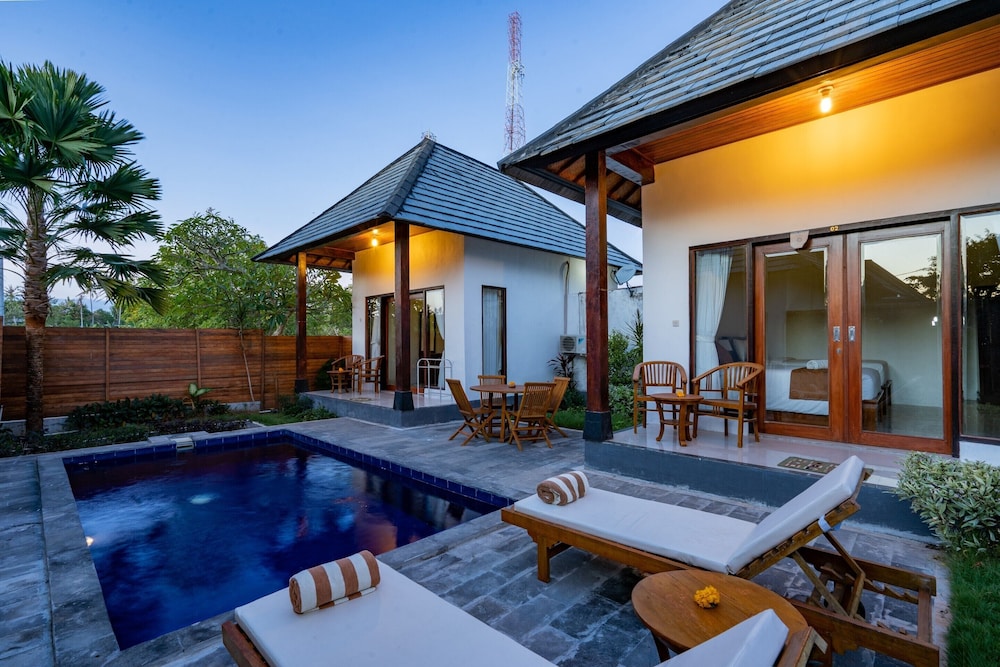 Classic Villa photo 2